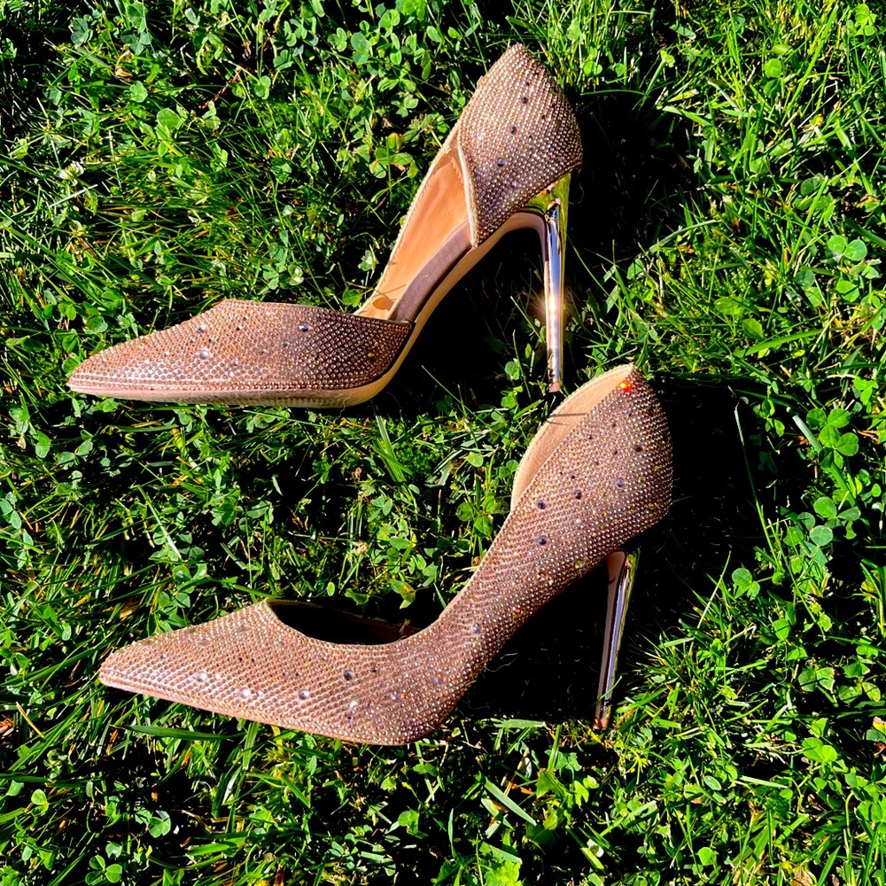 Steve Madden Brown and Gold Heels